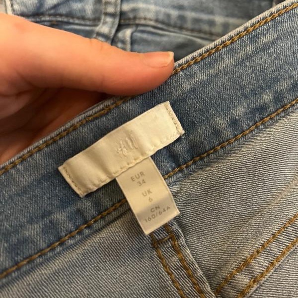 Light blue skinny jeans